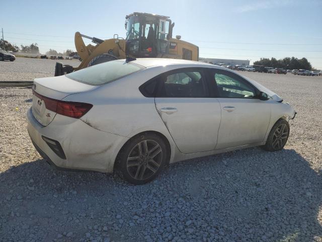 Image 3 of 2019 KIA FORTE GT LINE 2019 with VIN 3KPF34AD1KE015272
