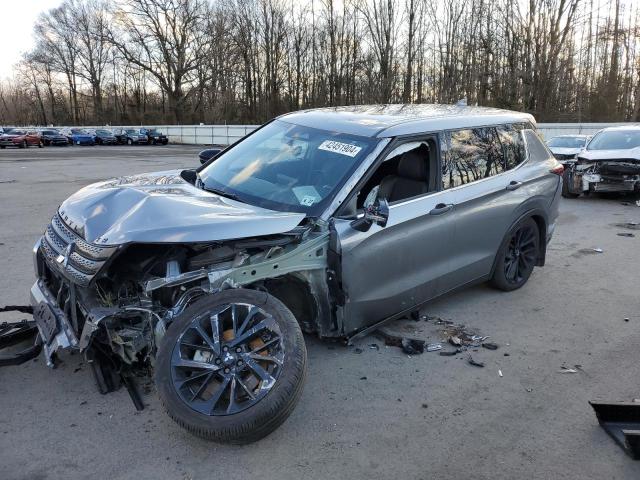 Obraz 1 z 2022 MITSUBISHI OUTLANDER SE 2022 z VIN JA4J3UA88NZ069040