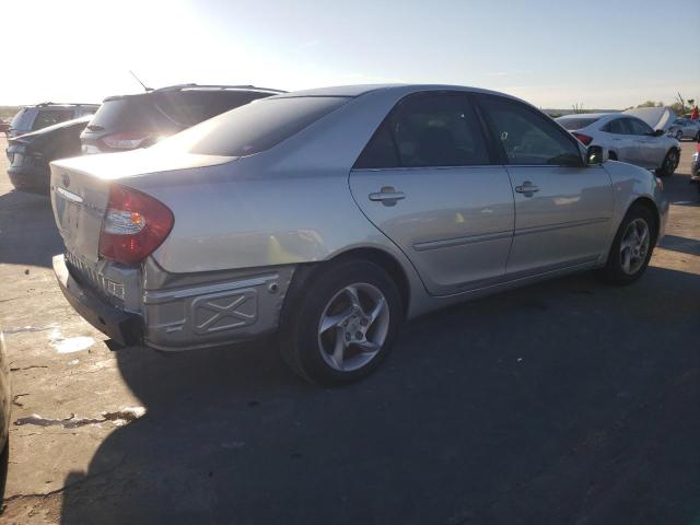 Image 3 of 2004 TOYOTA CAMRY LE 2004 with VIN 4T1BE32K24U789269