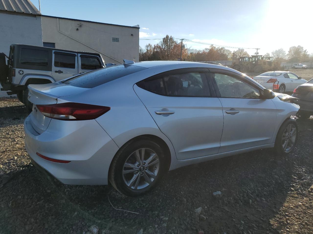 Image 3 of 2018 HYUNDAI ELANTRA SEL 2018 with VIN KMHD84LFXJU520455