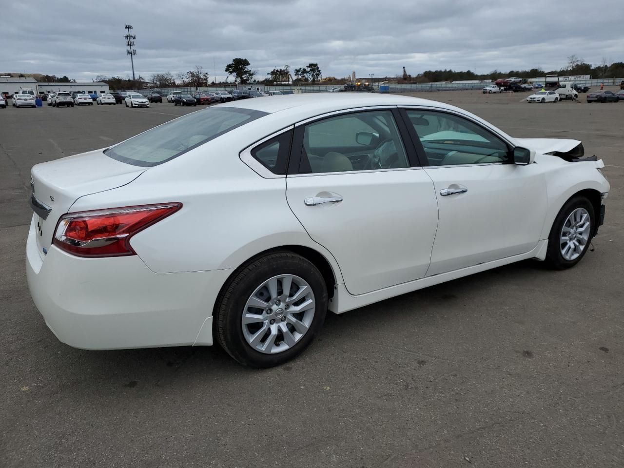 Image 3 of 2013 NISSAN ALTIMA 2.5 2013 with VIN 1N4AL3AP3DC916903