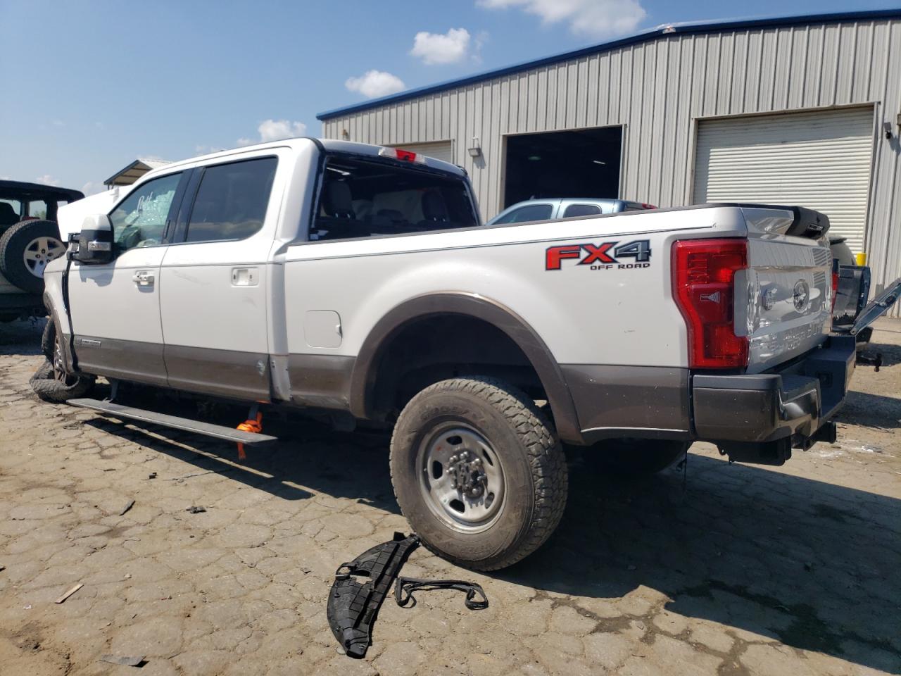 Image 2 of 2017 FORD F250 SUPER DUTY 2017 with VIN 1FT7W2BT7HED64690