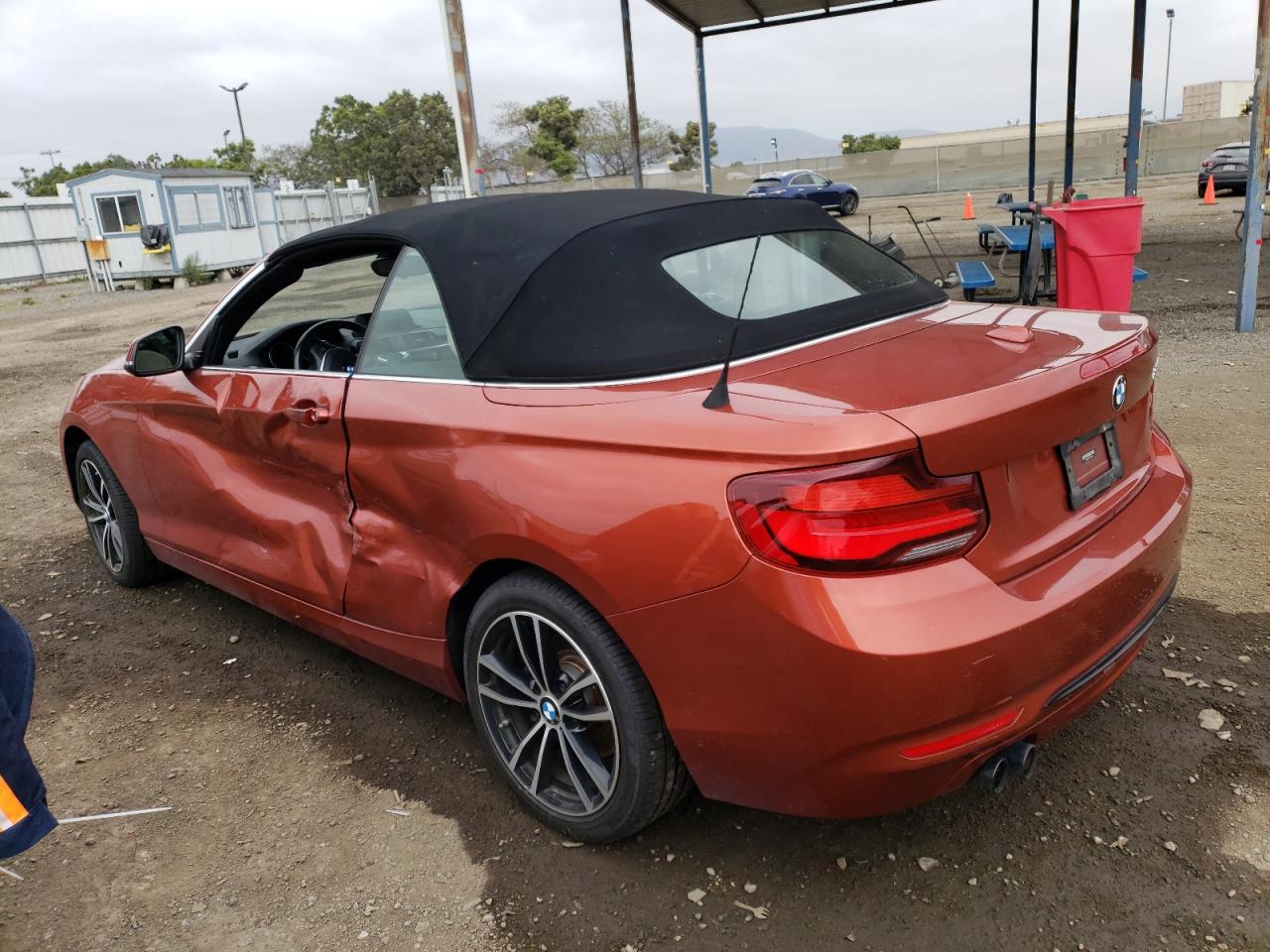 Изображение 2 2020 BMW 230I  2020 с VIN WBA2M7C07L7E63945