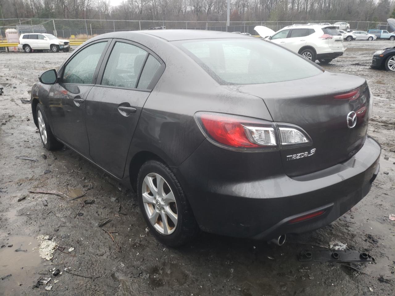 Obraz 2 z 2010 MAZDA 3 I 2010 z VIN JM1BL1SF6A1246991