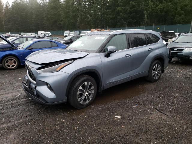 Изображение 1 2022 TOYOTA HIGHLANDER XLE 2022 с VIN 5TDHZRBH2NS165097