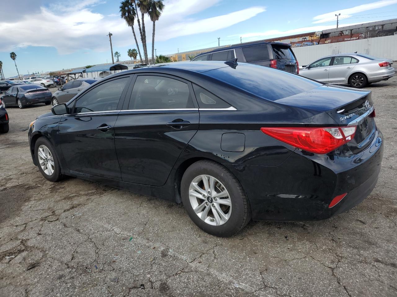 Obraz 2 z 2014 HYUNDAI SONATA GLS 2014 z VIN 5NPEB4AC1EH844493