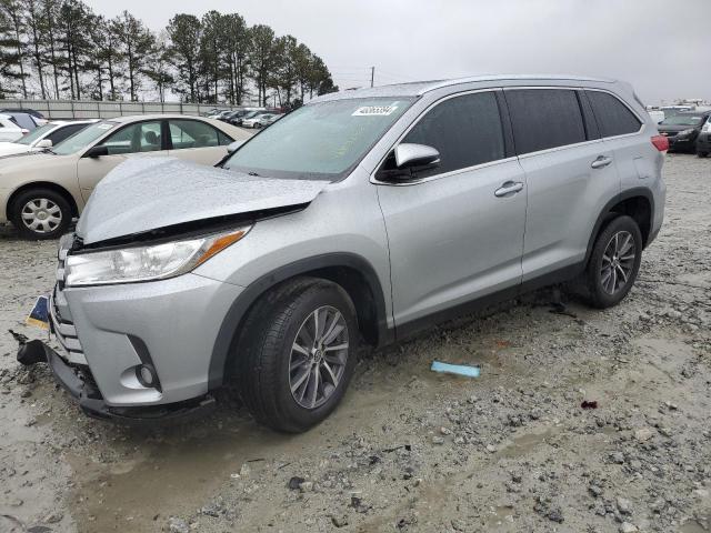 Изображение 1 2019 TOYOTA HIGHLANDER SE 2019 с VIN 5TDKZRFH7KS559108