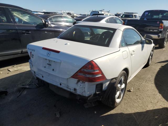 Image 3 of 2002 MERCEDES-BENZ SLK 320 2002 with VIN WDBKK65F92F249981