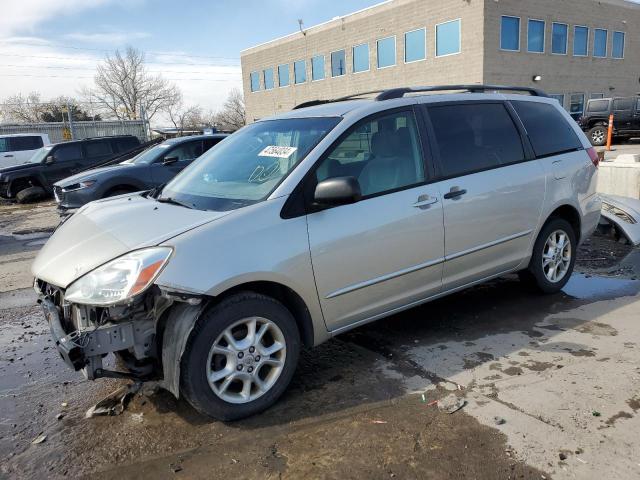 Изображение 2004 TOYOTA SIENNA LE 2004
