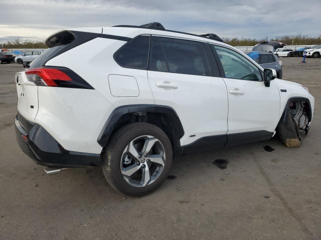 Изображение 3 2023 TOYOTA RAV4 PRIME SE 2023 с VIN JTMAB3FV5PD133360