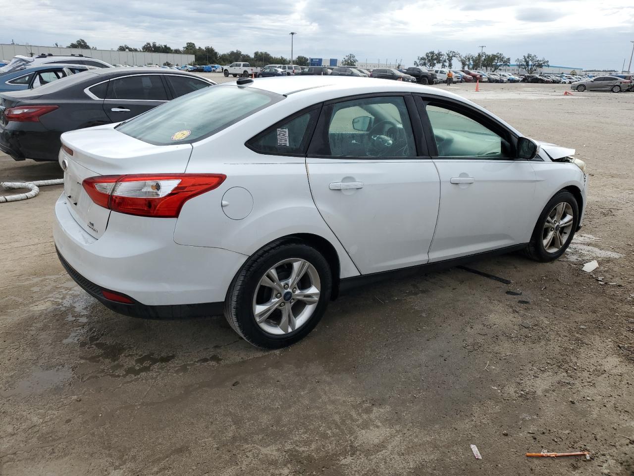 Obraz 3 z 2013 FORD FOCUS SE 2013 z VIN 1FADP3F24DL302456