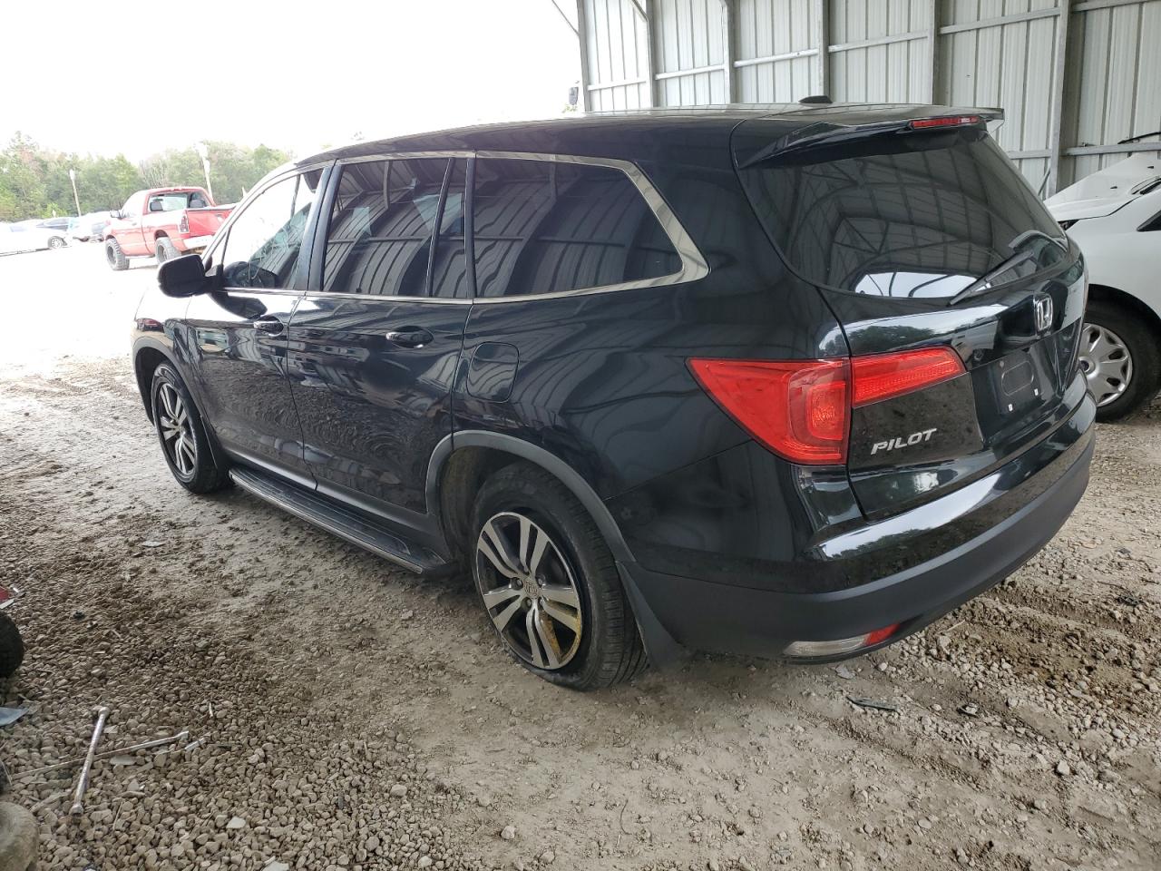 Obraz 2 z 2016 HONDA PILOT EXL 2016 z VIN 5FNYF5H61GB005923