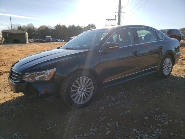 Image 1 of 2016 VOLKSWAGEN PASSAT SE 2016 with VIN 1VWBS7A38GC015839