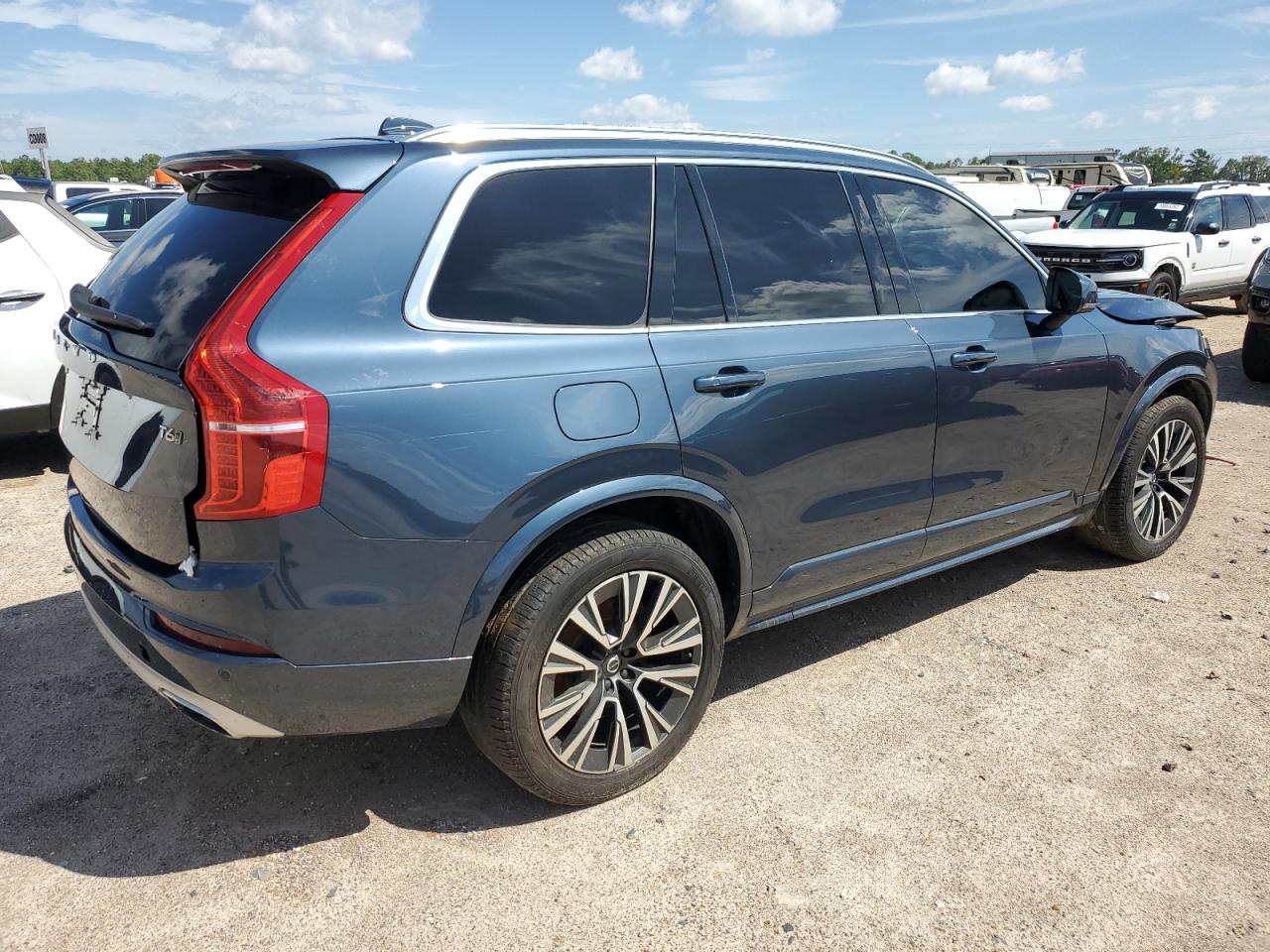 Изображение 3 Volvo Xc90 T6 Momentum 2021 с VIN YV4A22PK9M1751354