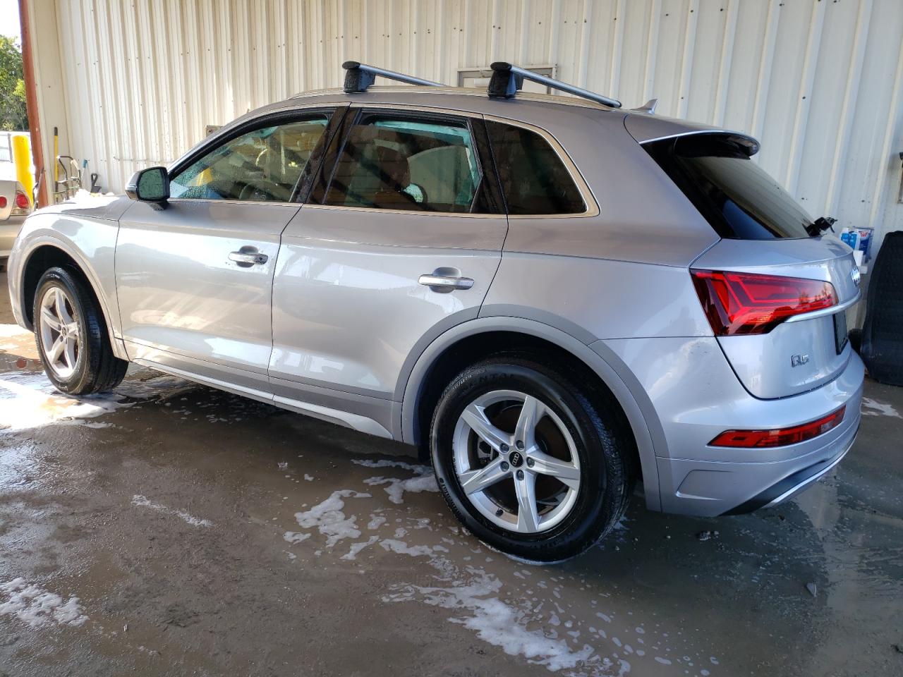 Image 2 of 2021 AUDI Q5 PREMIUM 2021 with VIN WA1AAAFY8M2125420