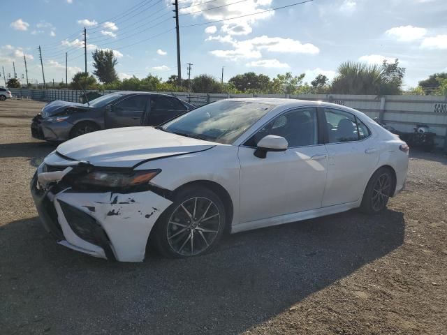 Obraz 1 z 2021 TOYOTA CAMRY SE 2021 z VIN 4T1G11AK3MU545167