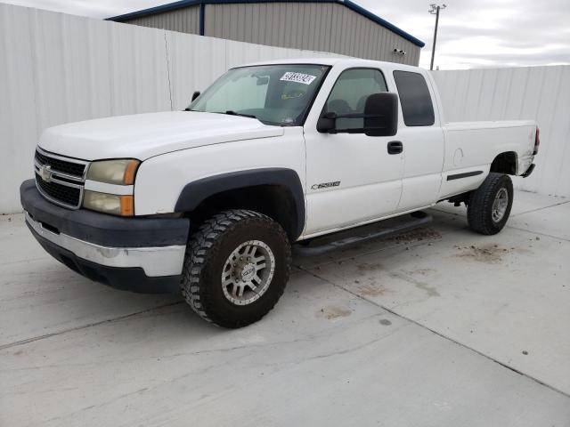 Image 1 of 2006 CHEVROLET SILVERADO C2500 HEAVY DUTY 2006 with VIN 1GCHC29UX6E280887