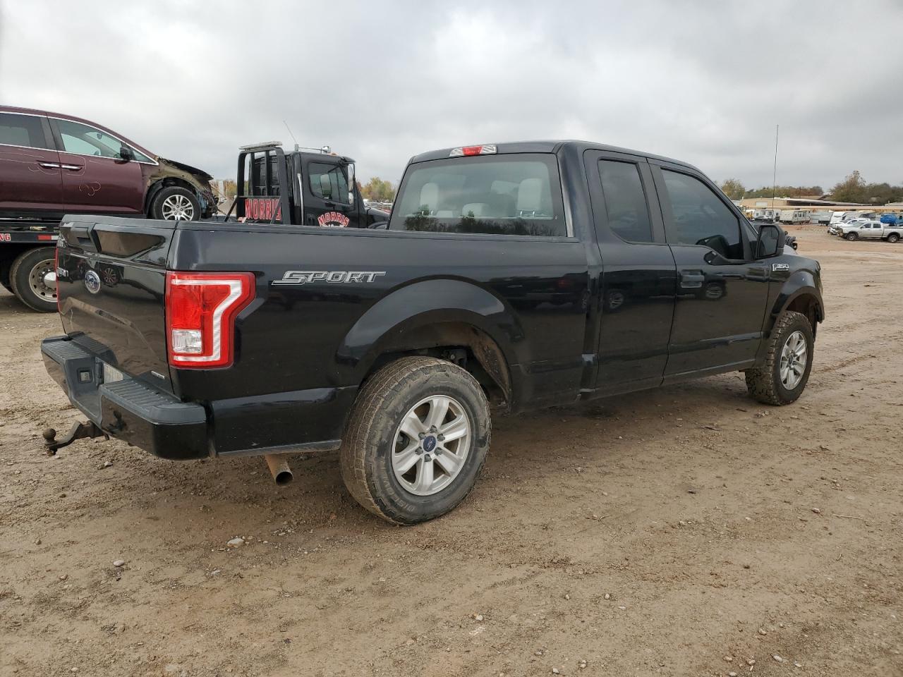 Image 3 of 2016 FORD F150 SUPER CAB 2016 with VIN 1FTEX1C81GKD93921