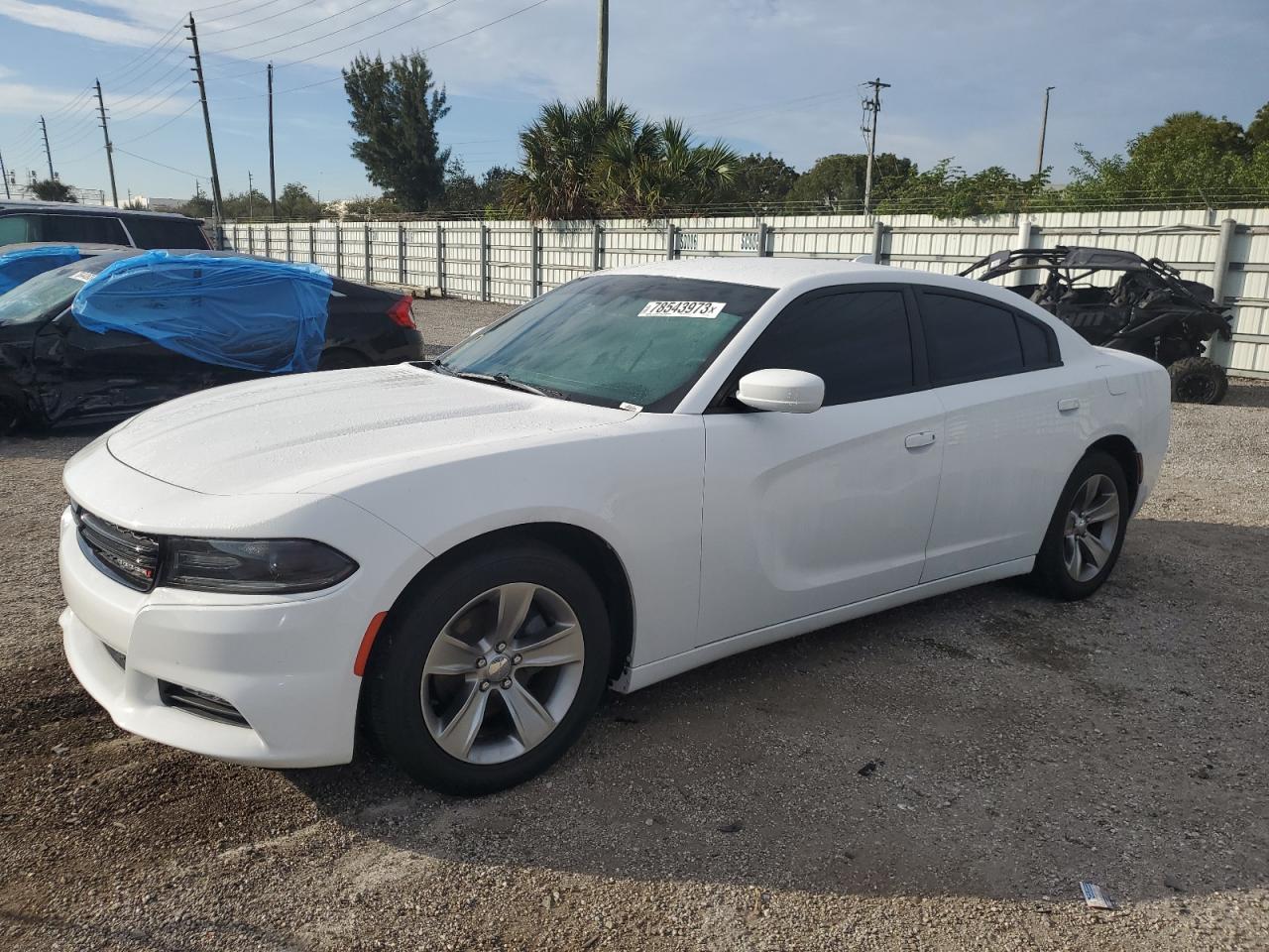 Obraz 1 z 2015 DODGE CHARGER SXT 2015 z VIN 2C3CDXHG5FH777603
