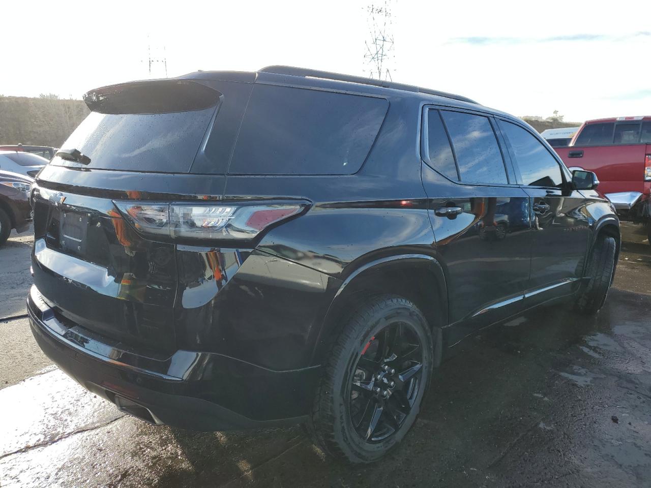 Obraz 3 z 2021 CHEVROLET TRAVERSE PREMIER 2021 z VIN 1GNEVKKW6MJ108232