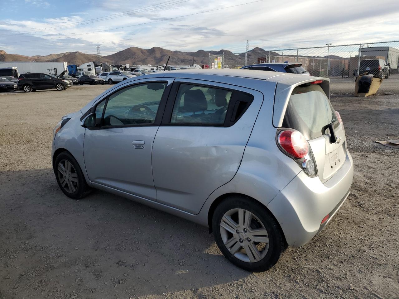 Image 2 of 2014 CHEVROLET SPARK 1LT 2014 with VIN KL8CD6S94EC534939