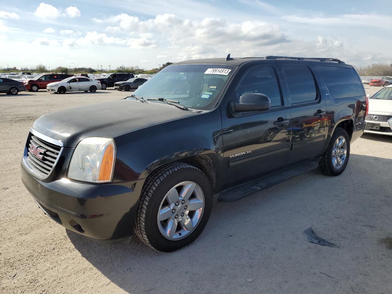 2013 GMC YUKON XL C1500 SLT 2013 image
