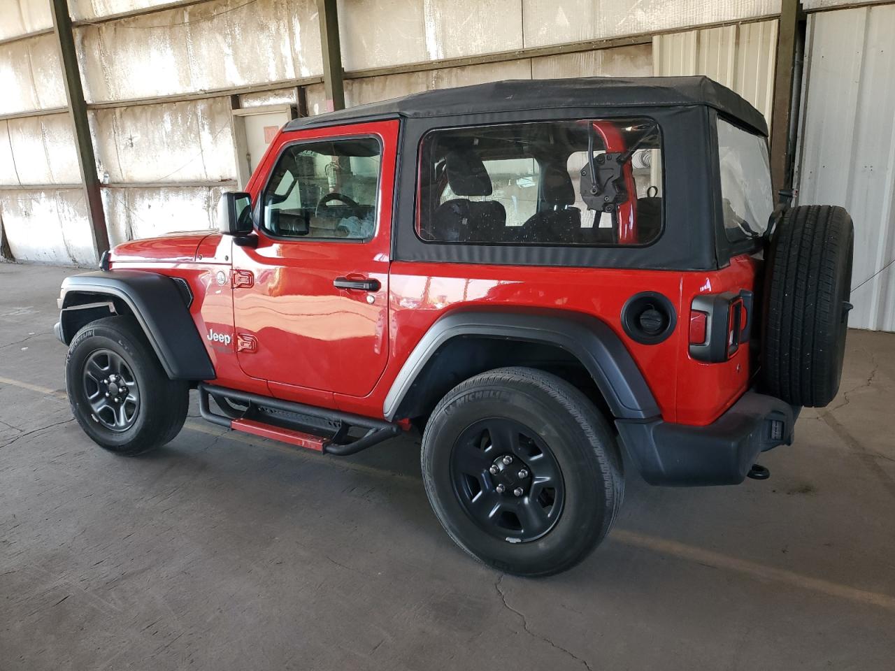 Изображение 2 2020 JEEP WRANGLER SPORT 2020 с VIN 1C4GJXAN8LW300563