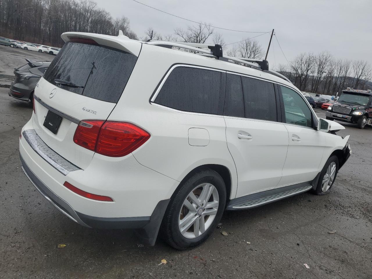 Obraz 3 z 2015 MERCEDES-BENZ GL 450 4MATIC 2015 z VIN 4JGDF6EE6FA602486