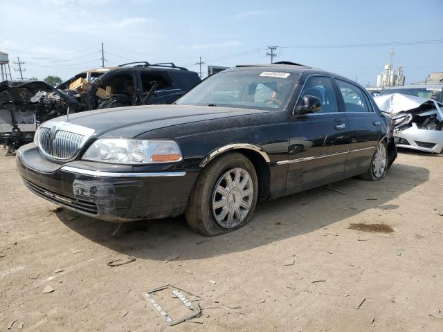 Obraz 1 z 2006 LINCOLN TOWN CAR SIGNATURE LIMITED 2006 z VIN 1LNHM82W26Y601357