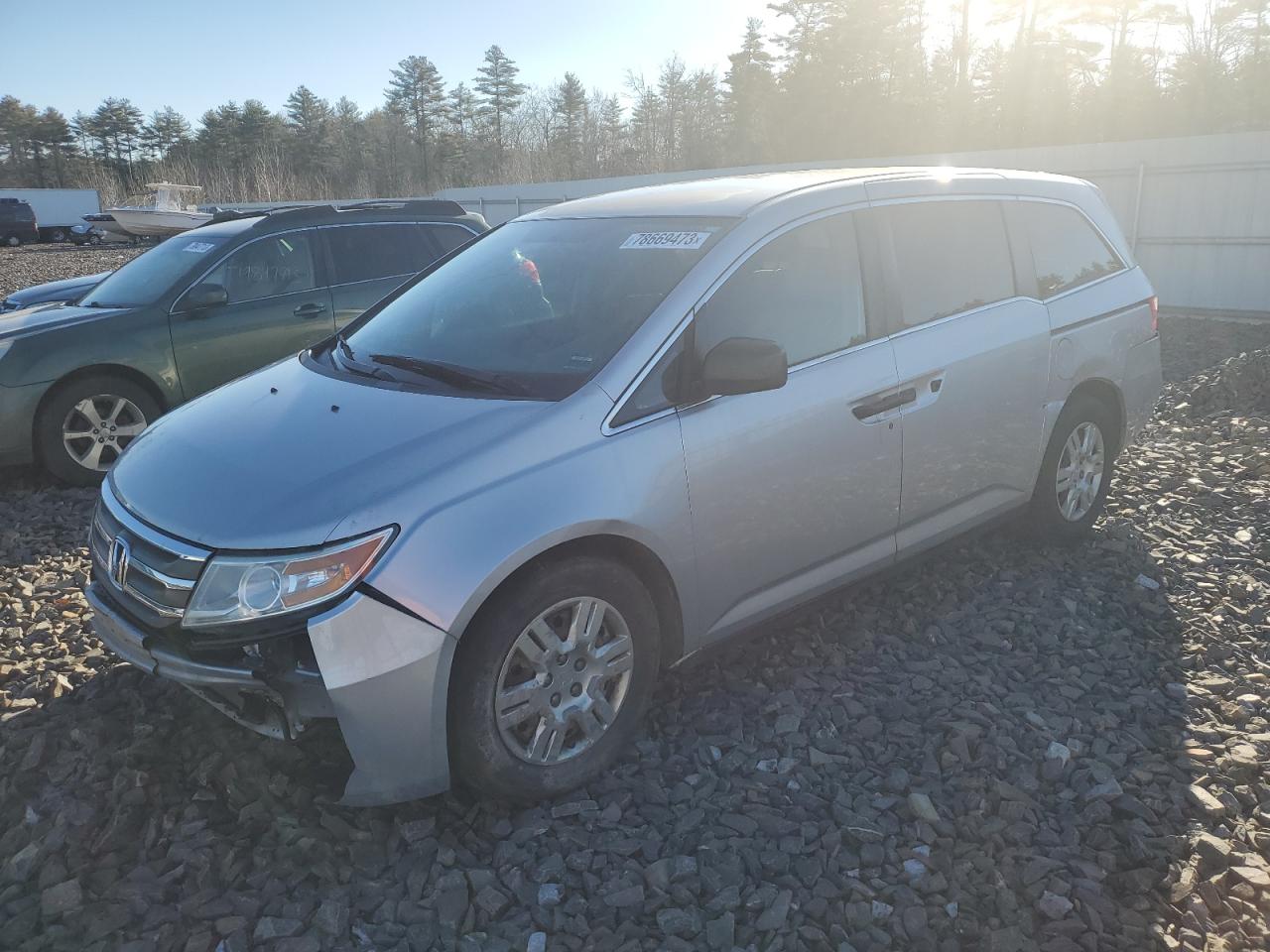 Image 1 of 2013 HONDA ODYSSEY LX 2013 with VIN 5FNRL5H22DB048155