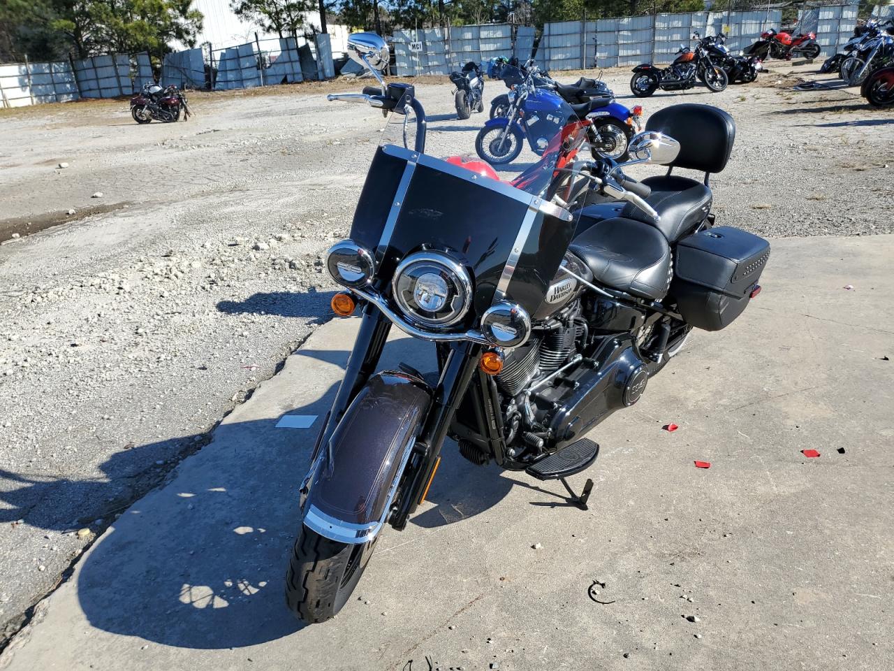 Image 2 of 2021 HARLEY-DAVIDSON FLHCS  2021 with VIN 1HD1YBK13MB068204