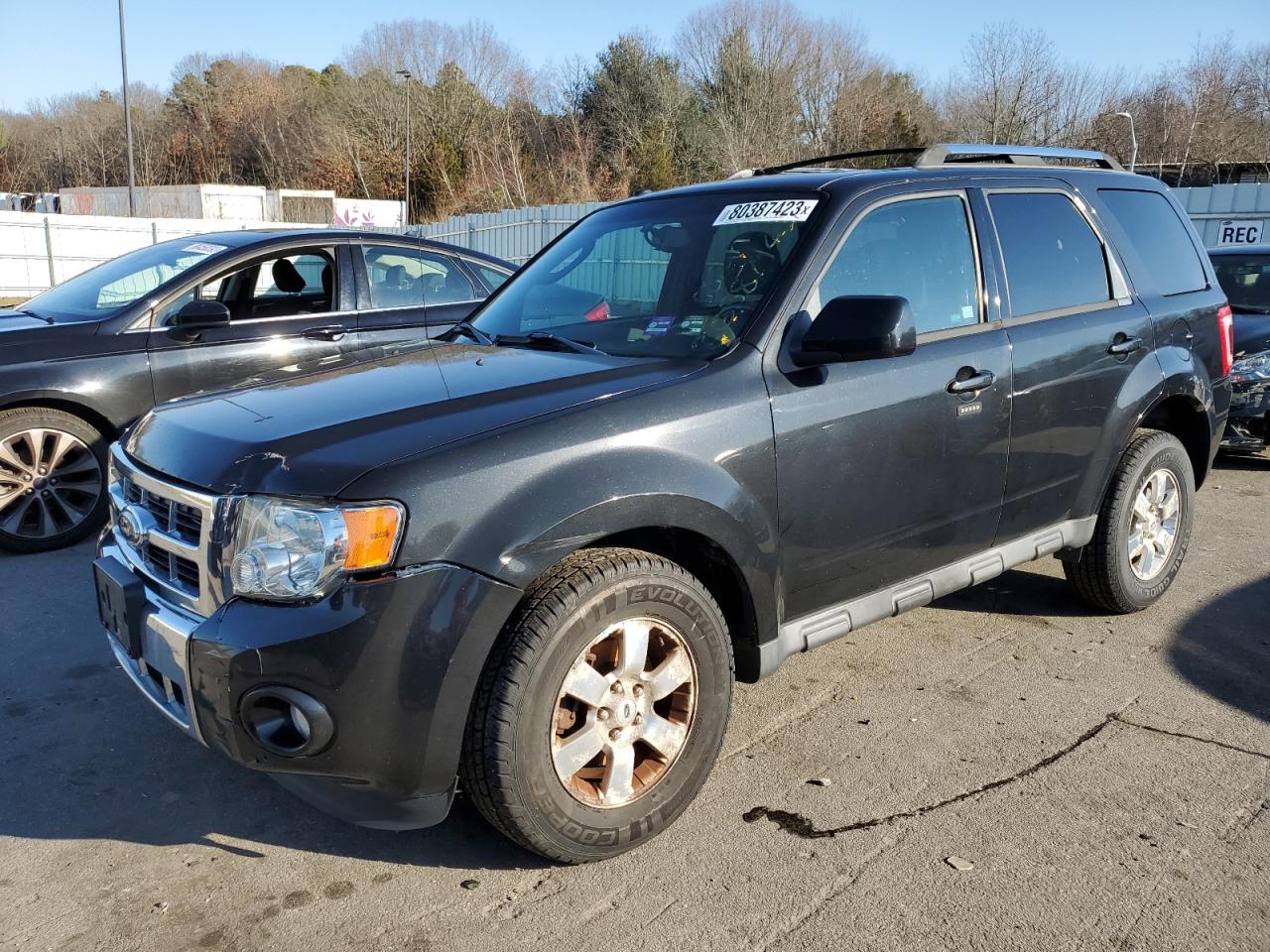 Image 1 of 2011 FORD ESCAPE LIMITED 2011 with VIN 1FMCU9E76BKB15104