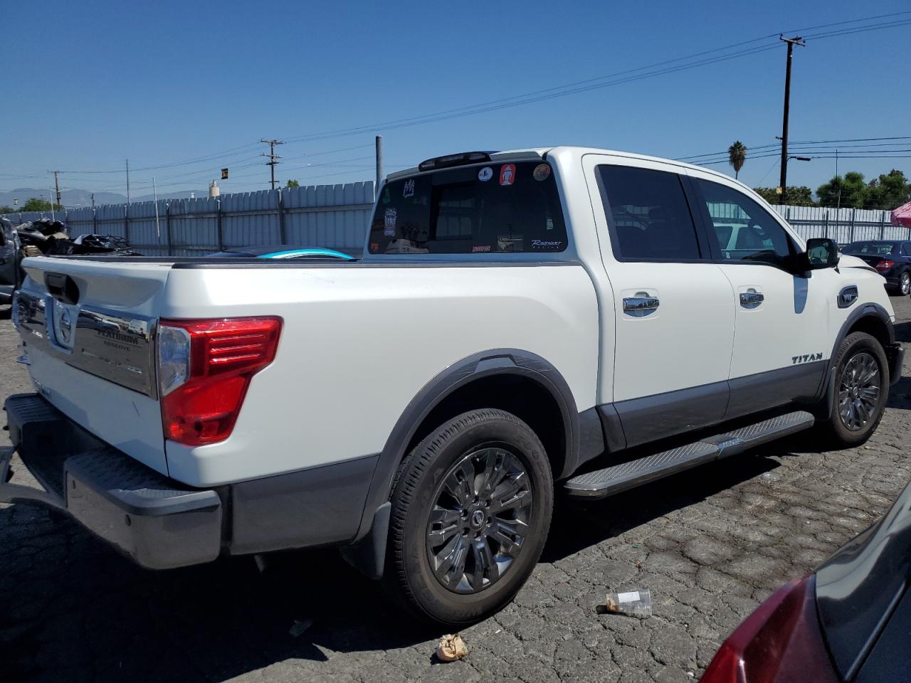 Image 3 of 2017 NISSAN TITAN SV 2017 with VIN 1N6AA1E64HN539558