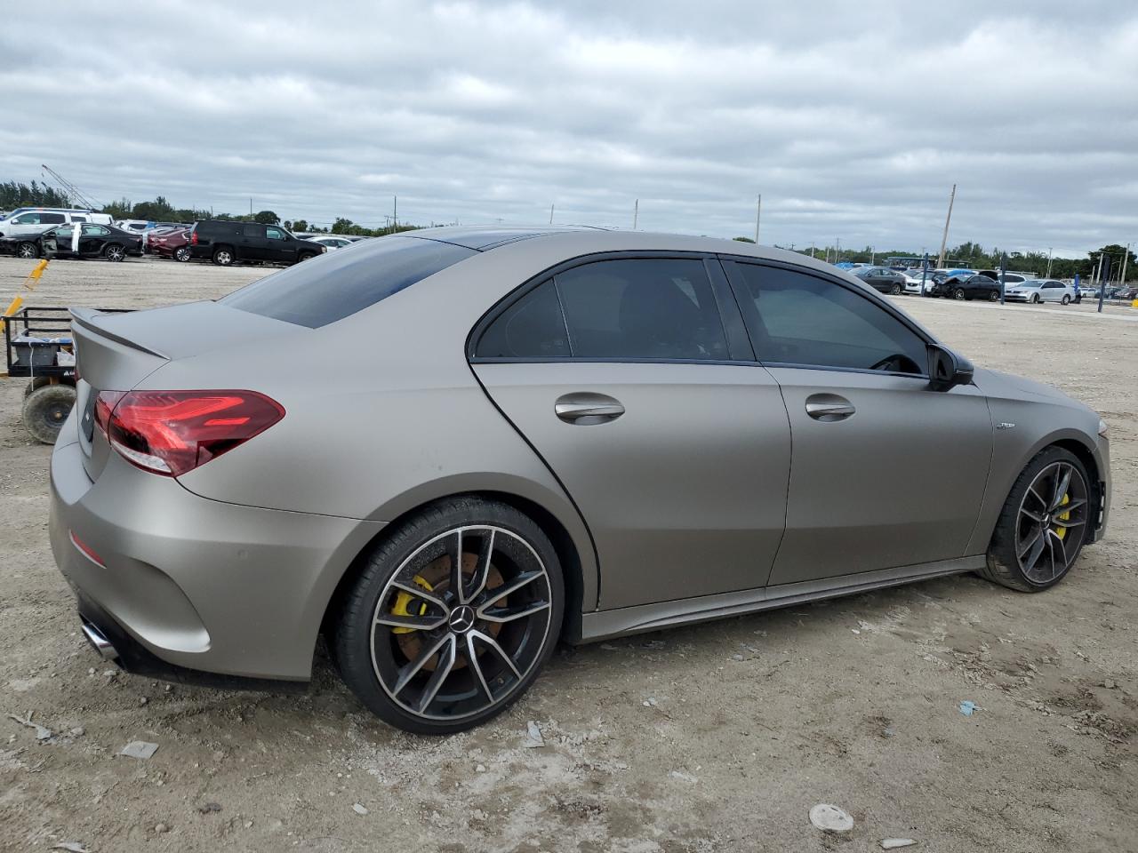 Изображение 3 2021 MERCEDES-BENZ A 35 AMG 2021 с VIN W1K3G5BB3MJ269023