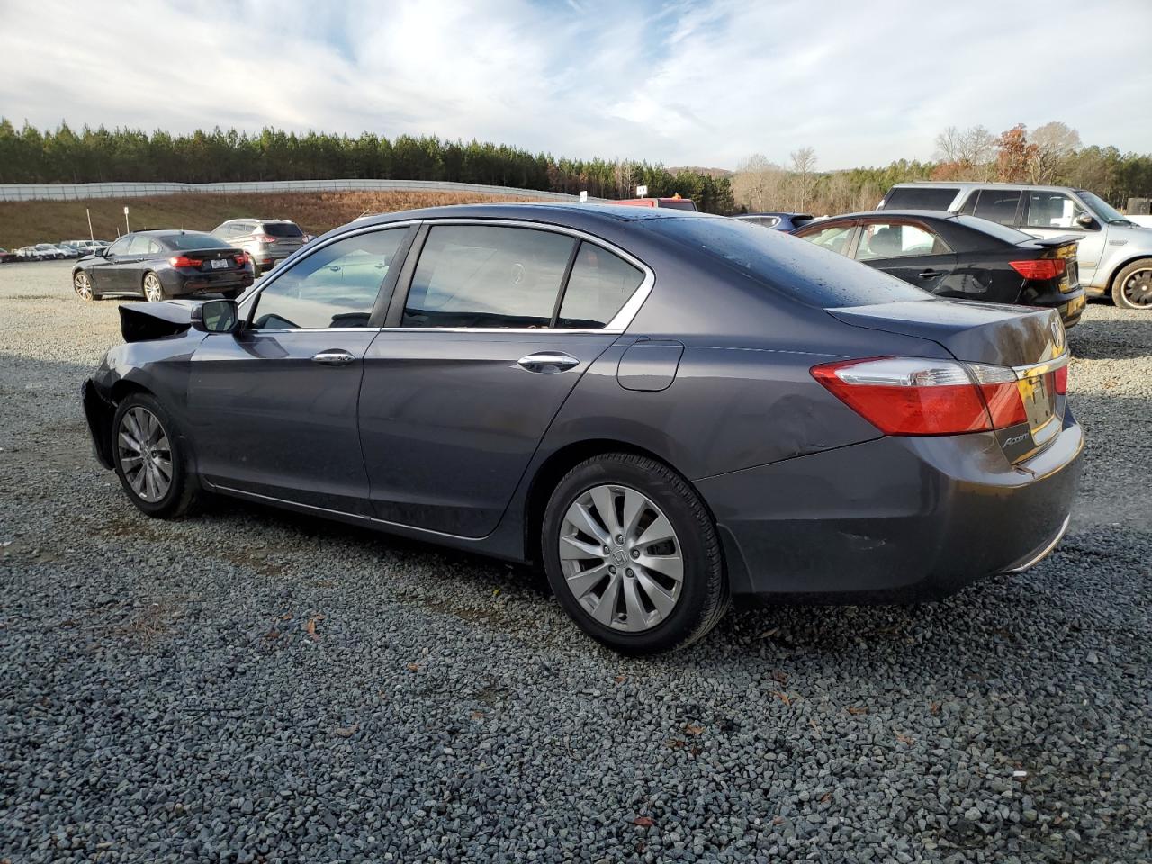 Image 2 of 2015 HONDA ACCORD EX 2015 with VIN 1HGCR2F72FA097807
