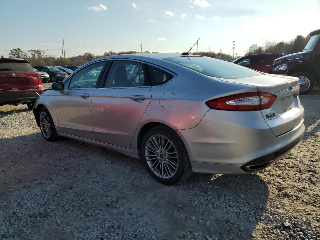 Изображение 2 2014 FORD FUSION SE 2014 с VIN 3FA6P0H93ER320208