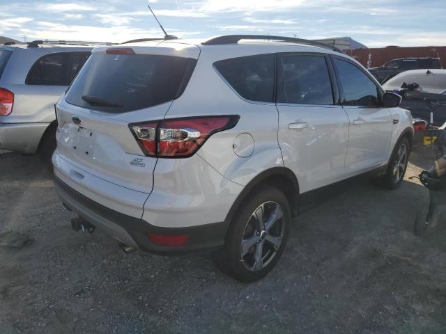 Image 3 of 2017 FORD ESCAPE SE 2017 with VIN 1FMCU0G96HUB02781