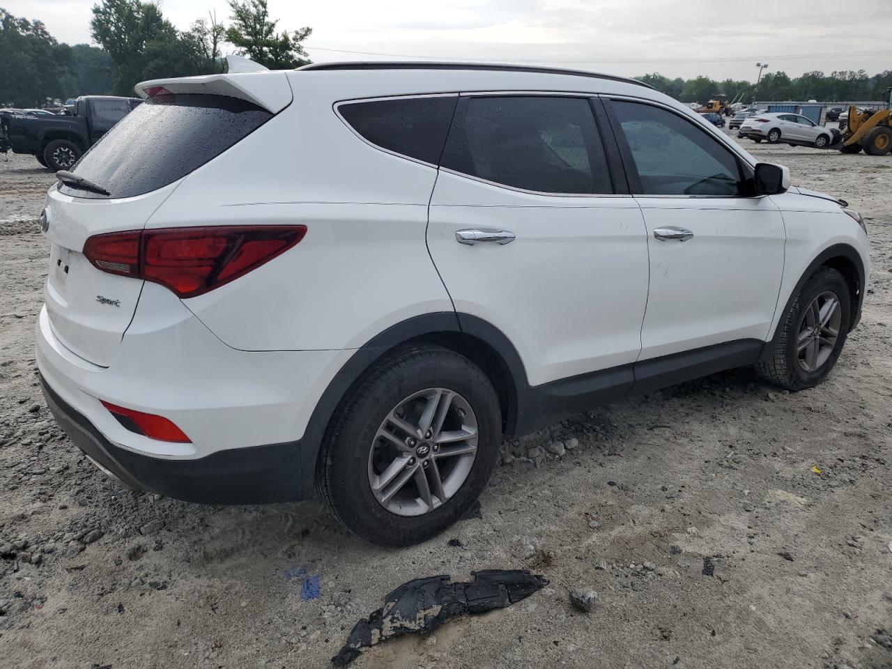 Изображение 3 2017 HYUNDAI SANTA FE SPORT  2017 с VIN 5NMZU3LB5HH027569