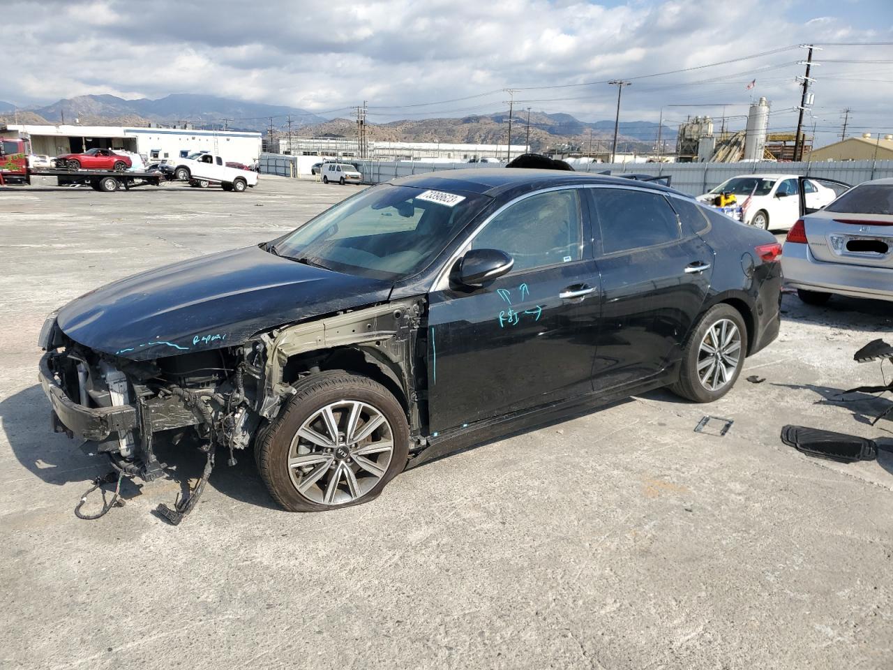 Image 1 of 2020 KIA OPTIMA EX 2020 with VIN 5XXGU4L15LG412948