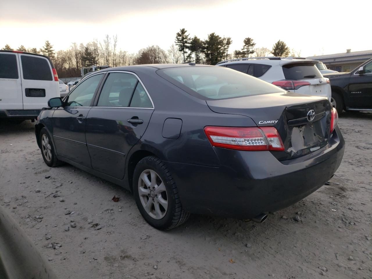 Изображение 2 2011 TOYOTA CAMRY SE 2011 с VIN 4T1BK3EK7BU131965