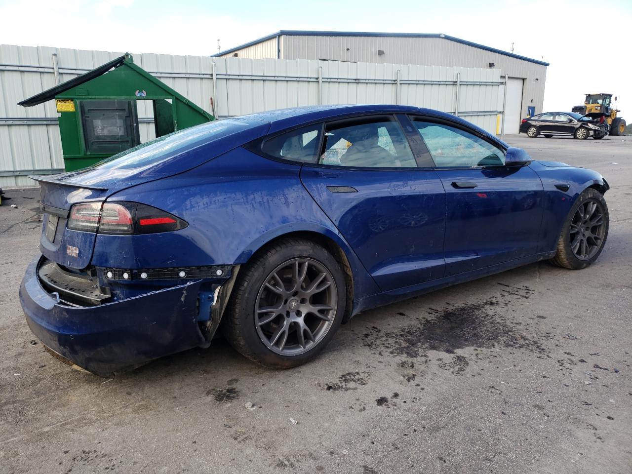 Obraz 3 z 2022 TESLA MODEL S  2022 z VIN 5YJSA1E6XNF479397
