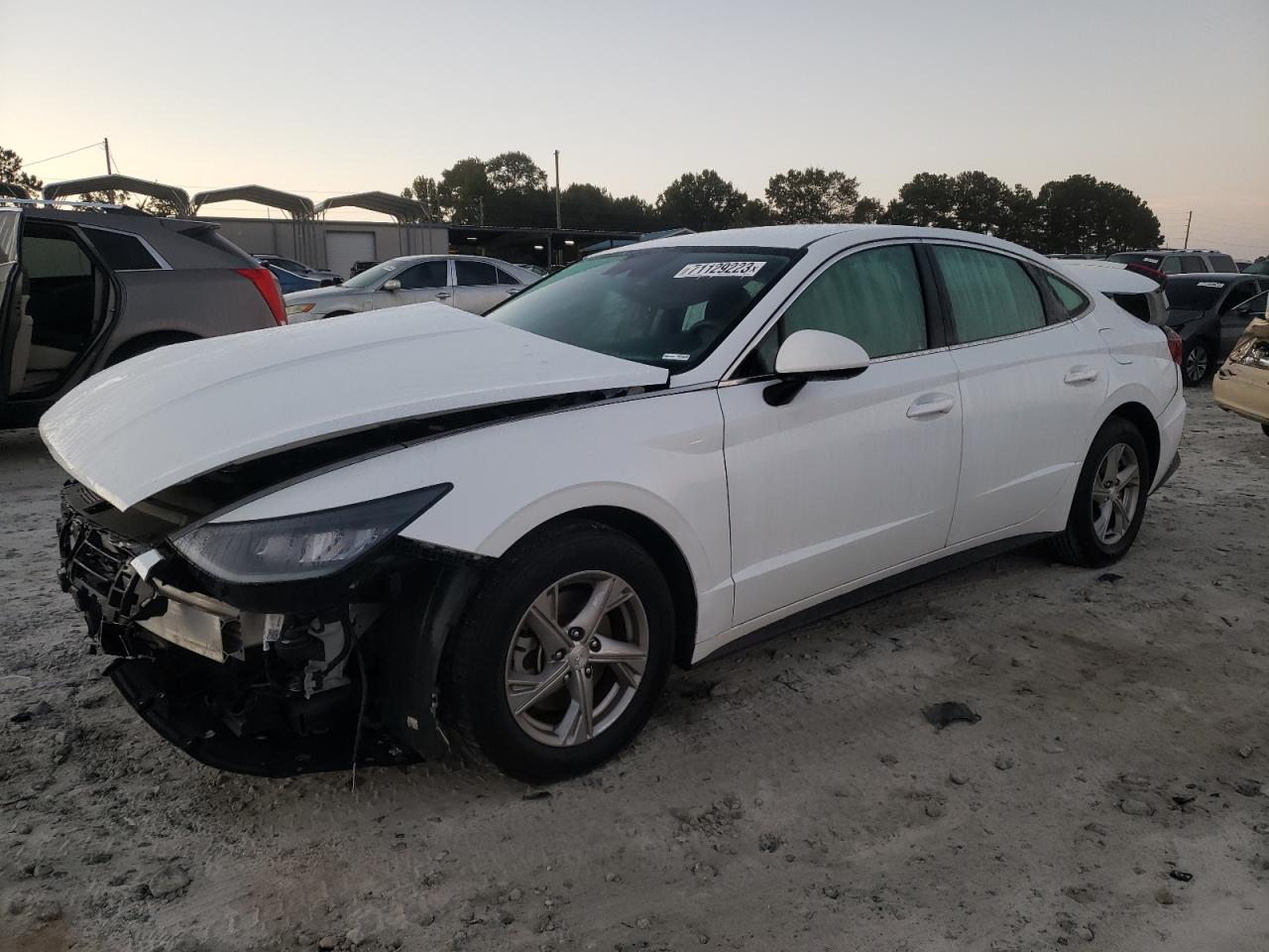 Изображение 1 2021 HYUNDAI SONATA SE 2021 с VIN 5NPEG4JAXMH077127