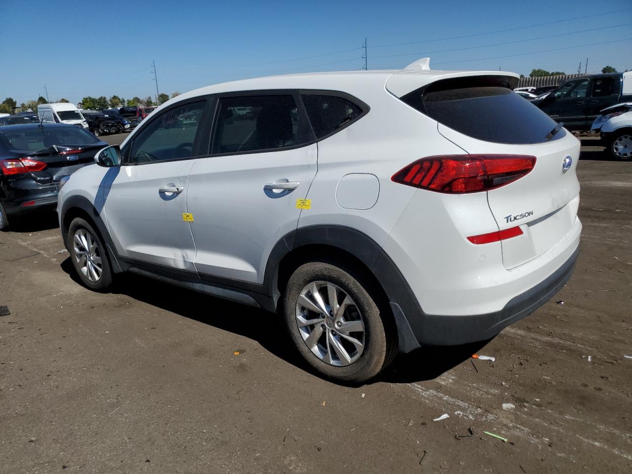 Image 2 of 2019 HYUNDAI TUCSON SE 2019 with VIN KM8J2CA42KU056773