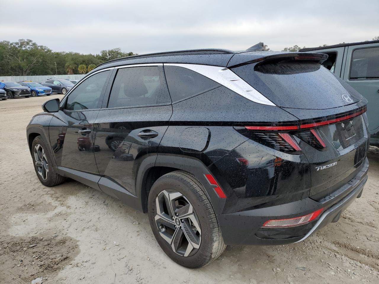 Image 2 of 2023 HYUNDAI TUCSON LIMITED 2023 with VIN 5NMJE3AE4PH182040