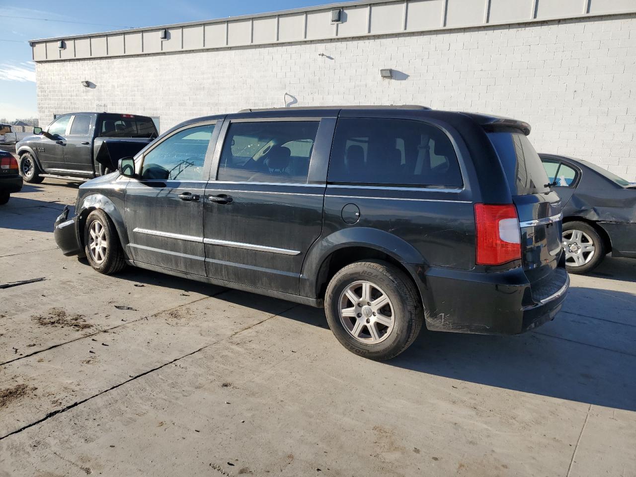Image 2 of 2013 CHRYSLER TOWN & COUNTRY TOURING 2013 with VIN 2C4RC1BG0DR554665