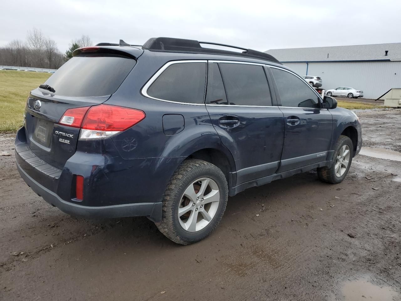 Image 3 of 2013 SUBARU OUTBACK 2.5I LIMITED 2013 with VIN 4S4BRBKC6D3245063
