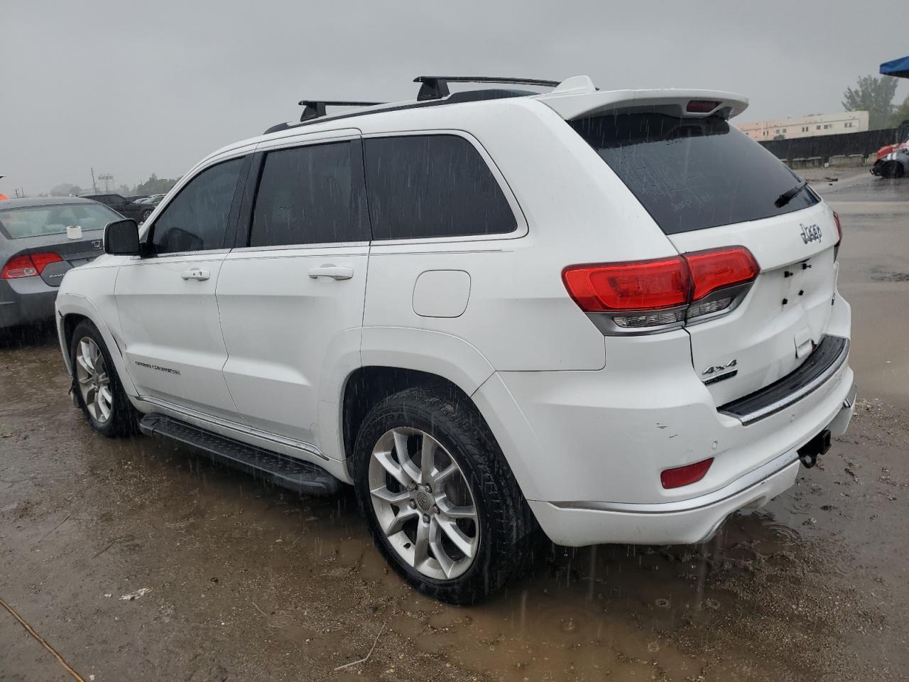 Obraz 2 z Jeep Grand Cherokee Summit 2015 z VIN 1C4RJFJM7FC243630