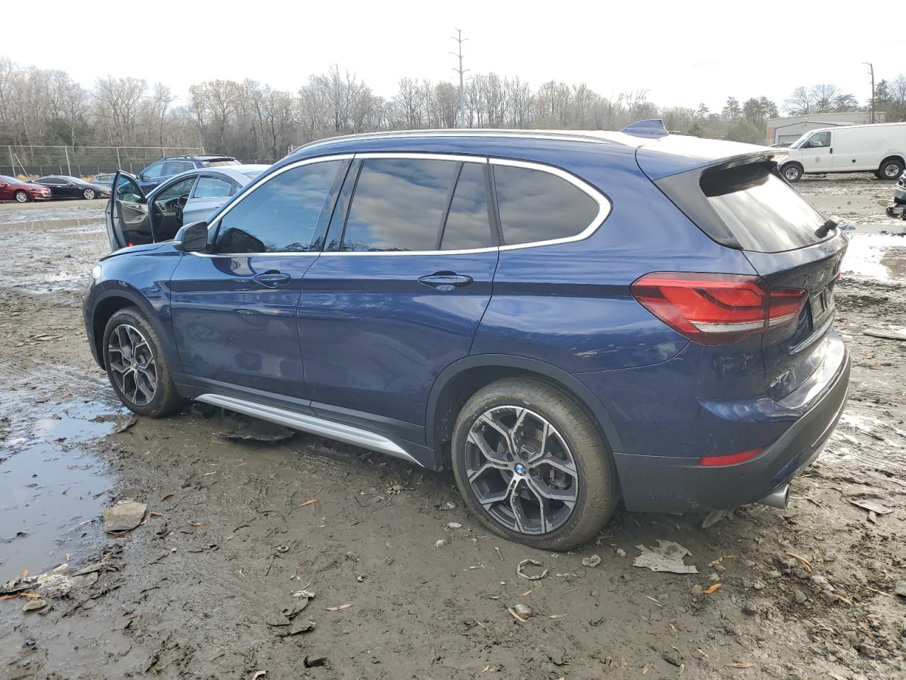 Image 2 of 2020 BMW X1 XDRIVE28I 2020 with VIN WBXJG9C00L5R22360