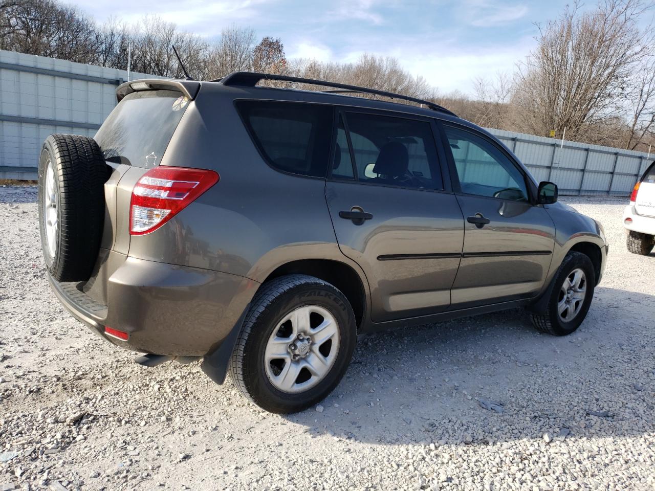 Image 3 of 2010 TOYOTA RAV4  2010 with VIN JTMZF4DV5A5017173