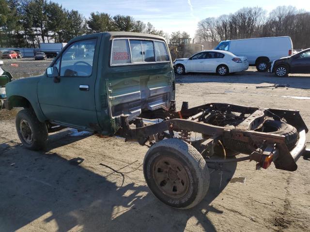 Image 2 of 1990 TOYOTA PICKUP 1/2 TON SHORT WHEELBASE DLX 1990 with VIN JT4RN01P1L7018460